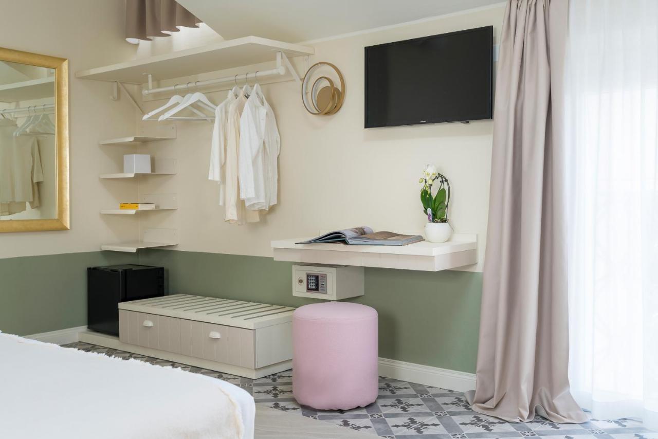 Pan Di Zenzero Icecream Hotel Rimini Ngoại thất bức ảnh