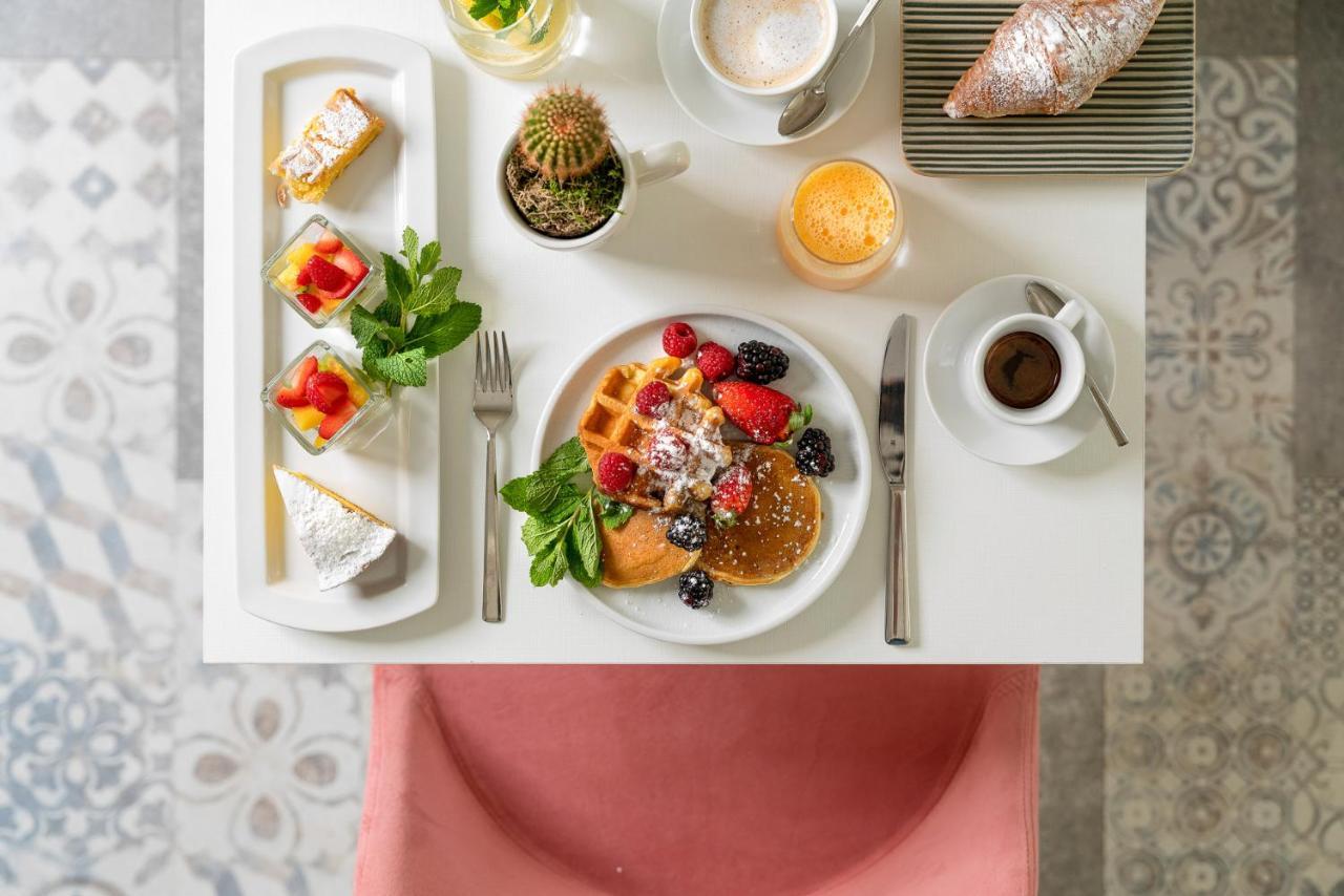 Pan Di Zenzero Icecream Hotel Rimini Ngoại thất bức ảnh